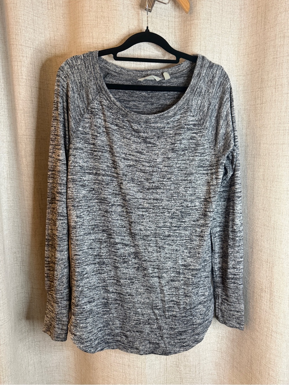 Athleta Marled Gray Scoop Neck Long Sleeve Top